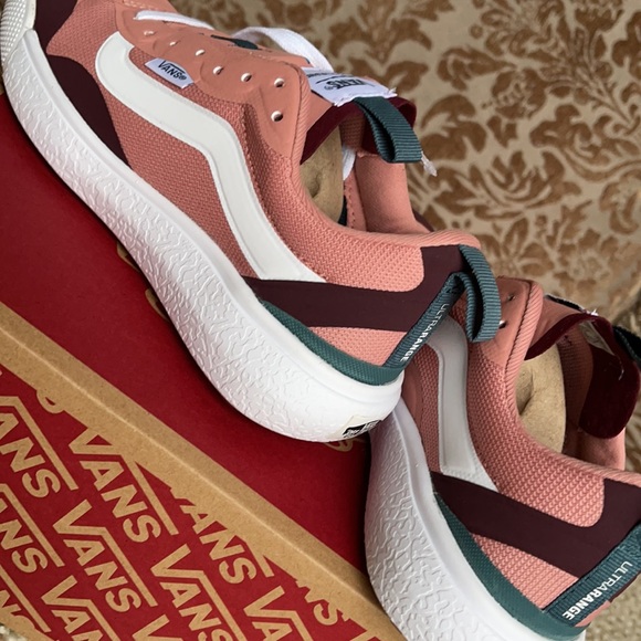 Vans Ultrarange Exo Pop Rose Down/True White WMNS - Picture 15 of 16